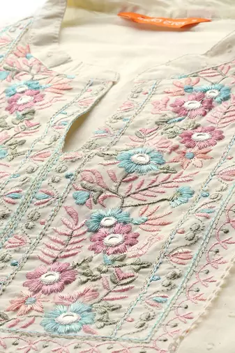 Floral Embroidered Panelled Thread Work Pure Cotton Kurta With Trousers & Dupatta