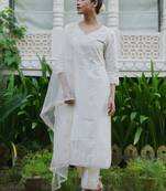 Floral Embroidered Thread Work Kurta with Trousers & Dupatta