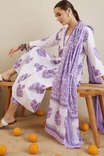 V-Neck Floral Printed Panelled Pure Cotton Kurta Set