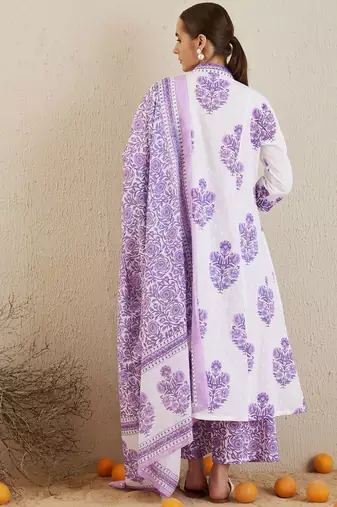 V-Neck Floral Printed Panelled Pure Cotton Kurta Set