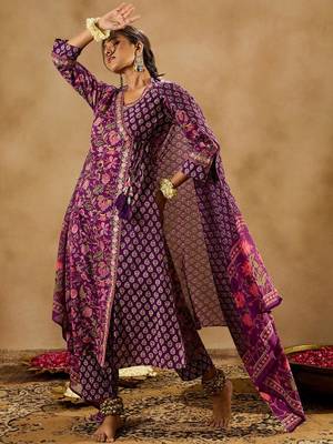 Purple Floral Printed Angrakha V-Neck Thread Work Pure Cotton A-Line Kurta Set 5