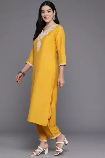 Women Yoke Design Regular Mirror Work Kurta with Trousers & Dupatta