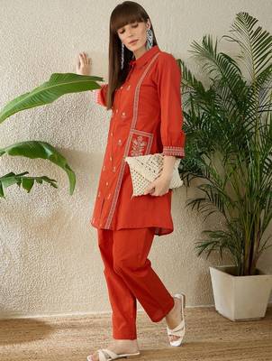 Ethnic Motifs Embroidered Thread Work Pure Cotton Kurta With Trouser 4