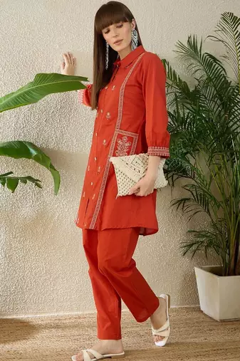 Ethnic Motifs Embroidered Thread Work Pure Cotton Kurta With Trouser