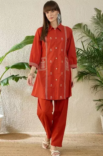 Ethnic Motifs Embroidered Thread Work Pure Cotton Kurta With Trouser