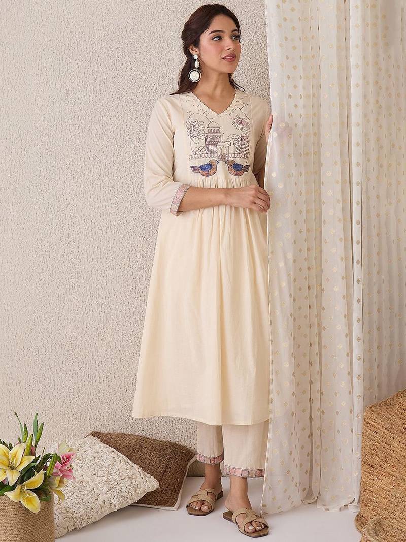 Women Quirky Embroidered Kurta with Trousers