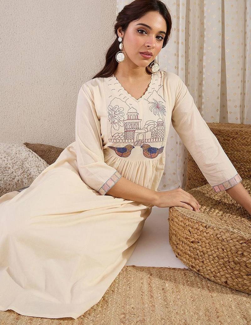 Women Quirky Embroidered Kurta with Trousers