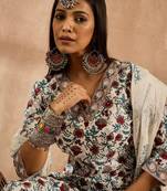 Women Floral Printed Regular Pure Cotton Kurta with Trousers & With Dupatta