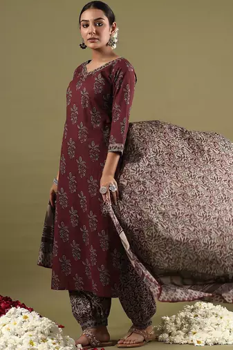 Floral Printed V-Neck Pure Cotton Straight Kurta with Salwar & Dupatta