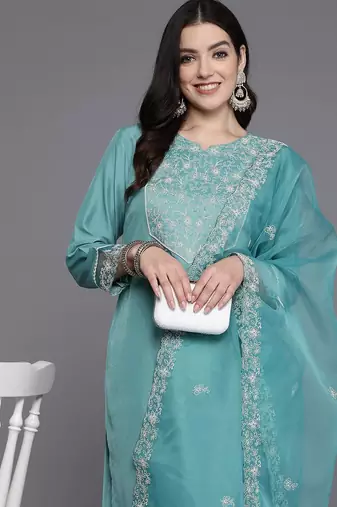 Women Floral Yoke Design Regular Kurta with Trousers & Dupatta