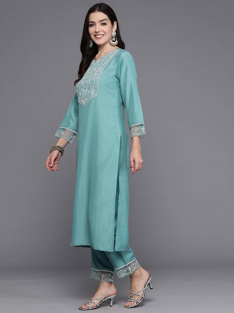 Women Floral Yoke Design Regular Kurta with Trousers & Dupatta
