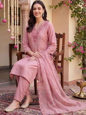 Women Ethnic Motifs Embroidered Regular Thread Work Kurta with Trousers & With Dupatta 4
