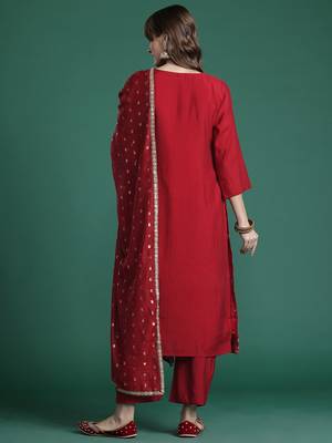 Ethnic Motifs Kurta with Trousers & Dupatta 8