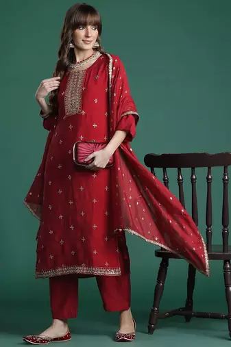 Ethnic Motifs Kurta with Trousers & Dupatta