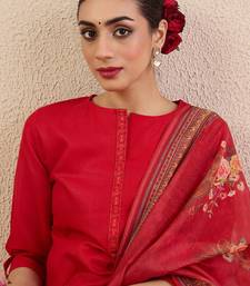 Women Solid Kurta with Pyjama & Dupatta