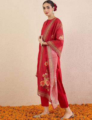 Women Solid Kurta with Pyjama & Dupatta 5