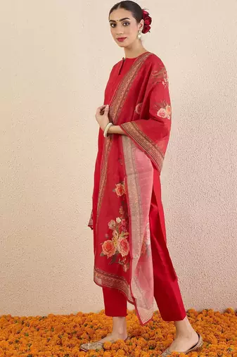 Women Solid Kurta with Pyjama & Dupatta