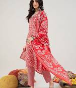 Floral Printed Thread Work Straight Kurta with Trousers & Dupatta
