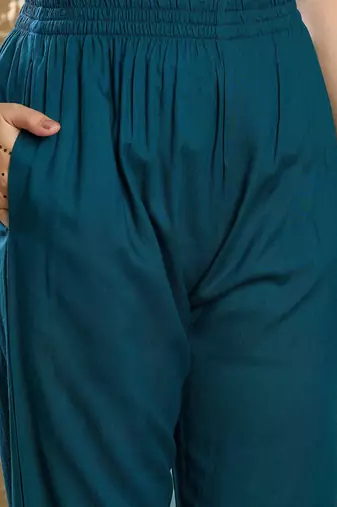 Women Floral Printed Regular Mirror Work Kurta with Trousers & With Dupatta
