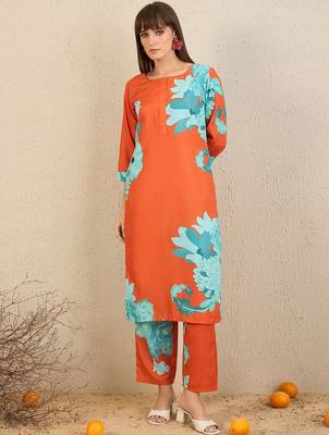 Floral Printed Straight Kurta With Trousers 1