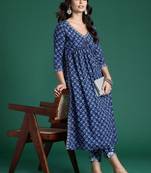 Women Floral Printed Empire Pure Cotton Kurta with Trousers