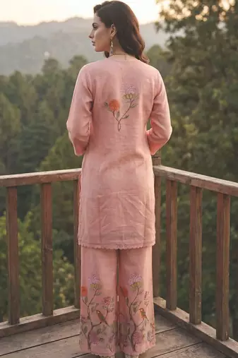 Women Floral Printed Regular Sequinned Linen Kurta with Palazzos