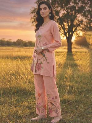 Women Floral Printed Regular Sequinned Linen Kurta with Palazzos 5