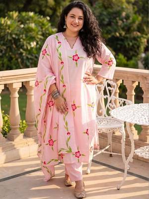 Plus Size Pink Printed Straight Kurta Trousers With Dupatta Set 4