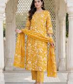 Women Floral Printed Regular Mirror Work Kurta with Trousers & With Dupatta