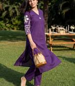 Women Embroidered Pleated Thread Work Pure Cotton Kurta with Trousers
