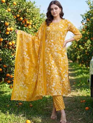 Women Floral Printed Regular Mirror Work Kurta with Trousers & With Dupatta 1