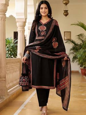 Women Ethnic Motifs Printed Regular Mirror Work Pure Cotton Kurta with Trousers & With Dupatta 2