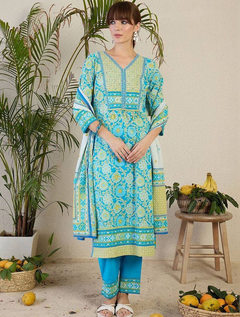 Women Floral Printed Regular Mirror Work Pure Cotton Kurta with Trousers & With Dupatta