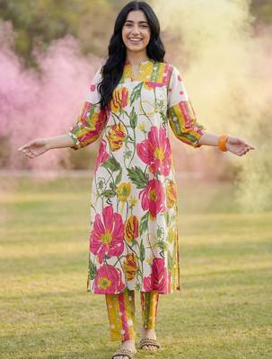 Women Floral Printed Regular Pure Cotton Kurta with Trousers 1