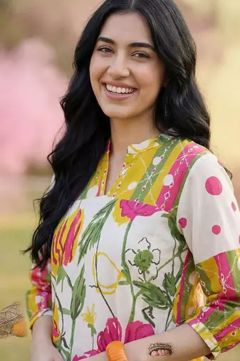 Women Floral Printed Regular Pure Cotton Kurta with Trousers
