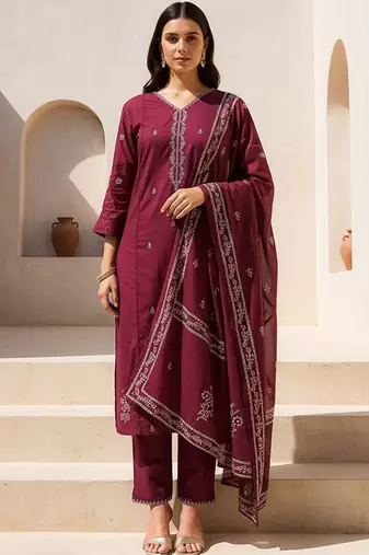Women Ethnic Motifs Embroidered Regular Thread Work Pure Cotton Kurta with Trousers & With Dupatta