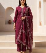 women ethnic motifs embroidered regular thread work  cotton kurta with trousers & with dupatta