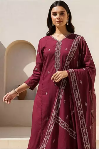 Women Ethnic Motifs Embroidered Regular Thread Work Pure Cotton Kurta with Trousers & With Dupatta