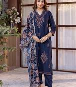 Women Ethnic Motifs Embroidered Regular Thread Work Kurta with Trousers & With Dupatta