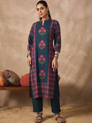 Women Floral Printed Regular Pure Cotton Kurta with Trousers 5