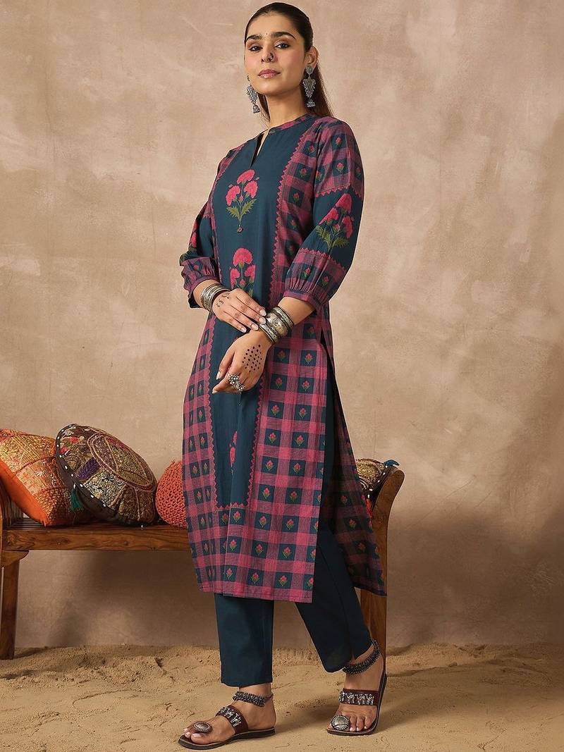 Women Floral Printed Regular Pure Cotton Kurta with Trousers