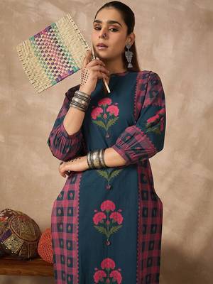 Women Floral Printed Regular Pure Cotton Kurta with Trousers 4
