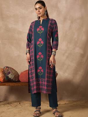 Women Floral Printed Regular Pure Cotton Kurta with Trousers 5