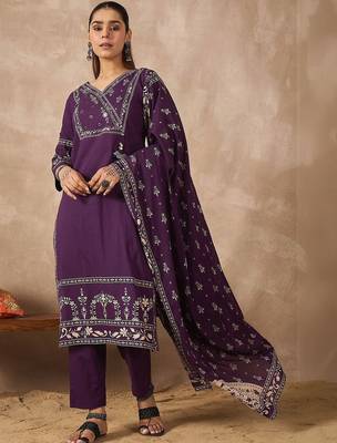 Women Ethnic Motifs Printed Angrakha Thread Work Pure Cotton Kurta with Trousers & With Dupatta 2