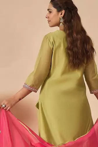 Women Ethnic Motifs Embroidered Regular Mirror Work Kurta with Trousers & With Dupatta