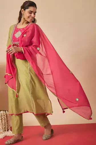 Women Ethnic Motifs Embroidered Regular Mirror Work Kurta with Trousers & With Dupatta