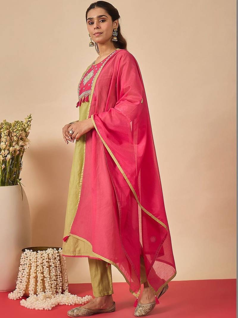 Women Ethnic Motifs Embroidered Regular Mirror Work Kurta with Trousers & With Dupatta
