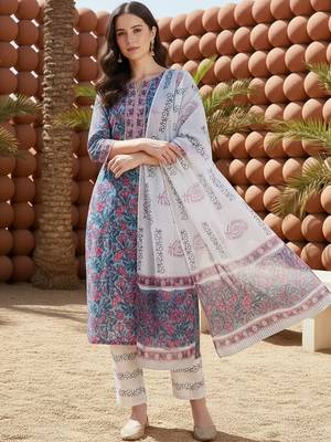 Women Floral Printed Regular Pure Cotton Kurta with Trousers & With Dupatta 3