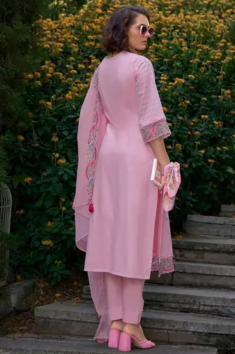 Women Floral Embroidered Regular Thread Work Pure Cotton Kurta with Trousers & With Dupatta