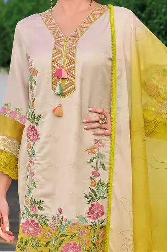 Women Floral Printed Regular Mirror Work Kurta with Trousers & With Dupatta